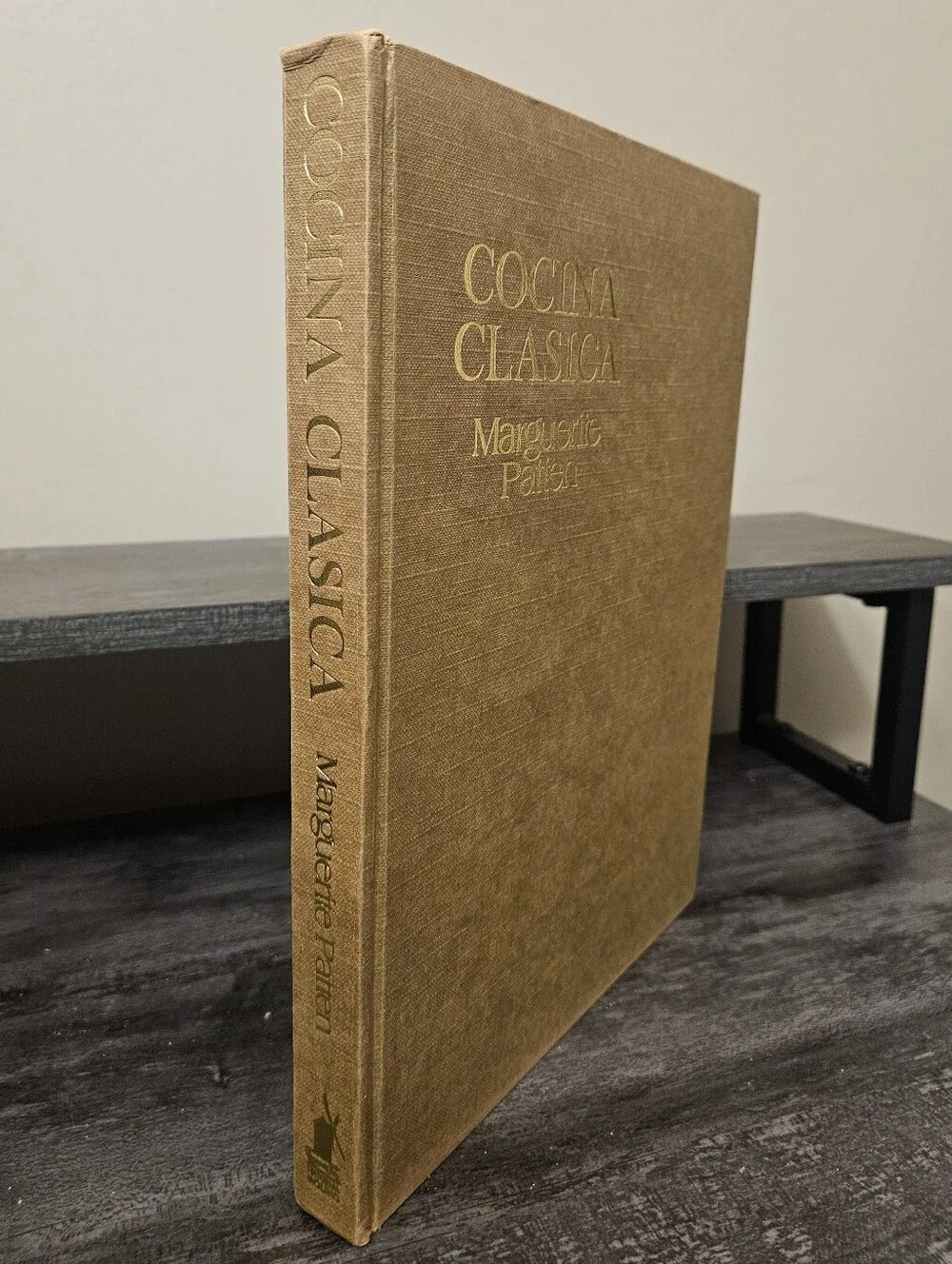 Vintage Cocina Clásica Cookbook by Marguerite Patten (Spanish Edition)